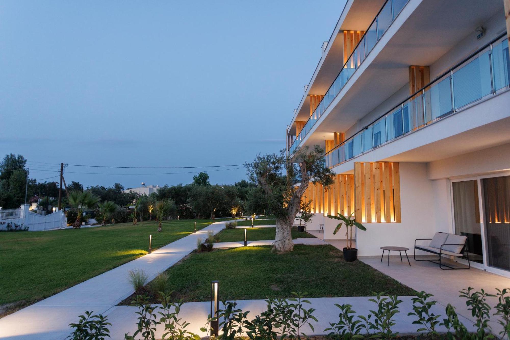 Asterias Premium Holiday Apartments Пефкохори Экстерьер фото